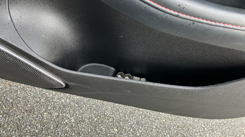 MG Hs 1.5 T-GDI Exclusive 5dr DCT Petrol Hatchback